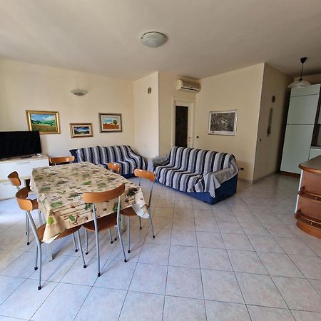 Villa Sante Residence Пезаро Екстер'єр фото